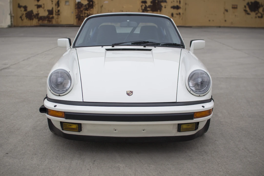 1986 Porsche 911 Carrera 3.2 - Image 27 of 31