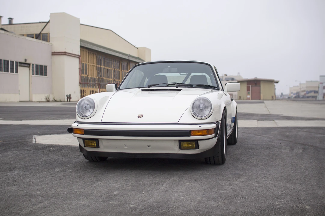 1986 Porsche 911 Carrera 3.2 - Image 3 of 31