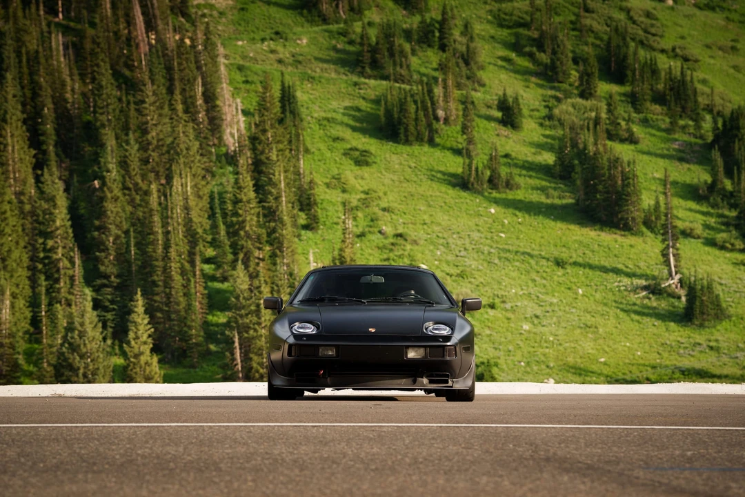 1986 Porsche 928 S - Image 9 of 31