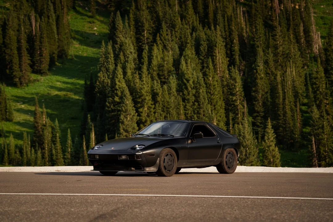 1986 Porsche 928 S - Image 2 of 31