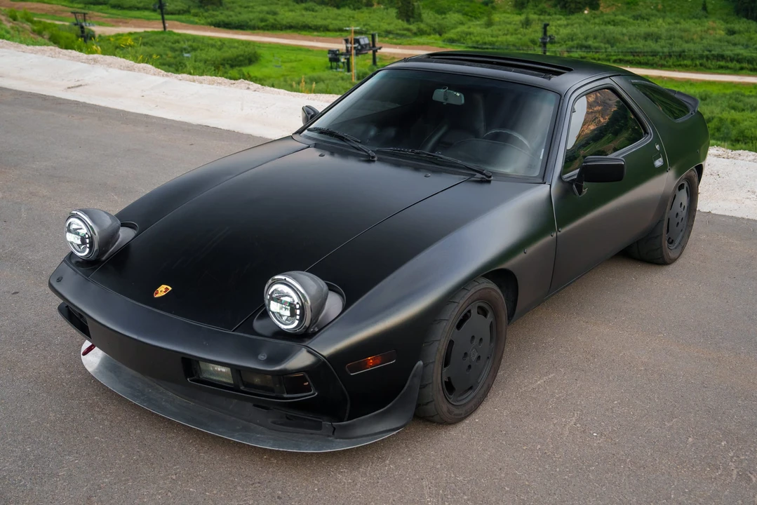 1986 Porsche 928 S - Image 8 of 31
