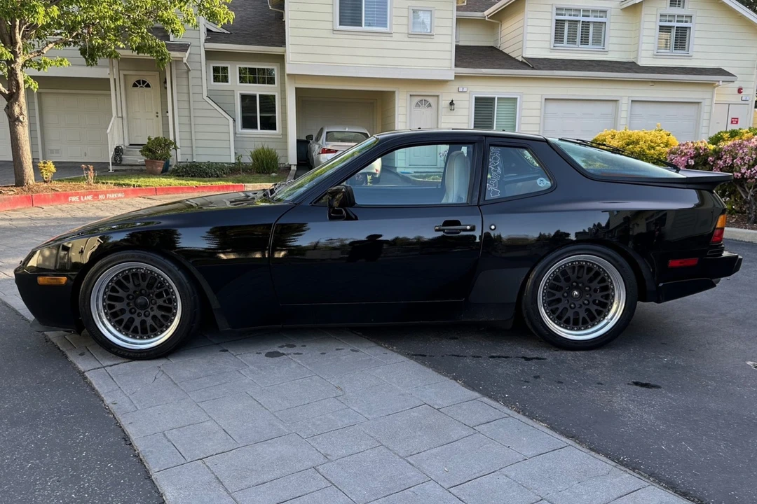 1986 Porsche 944 Turbo - Image 8 of 31