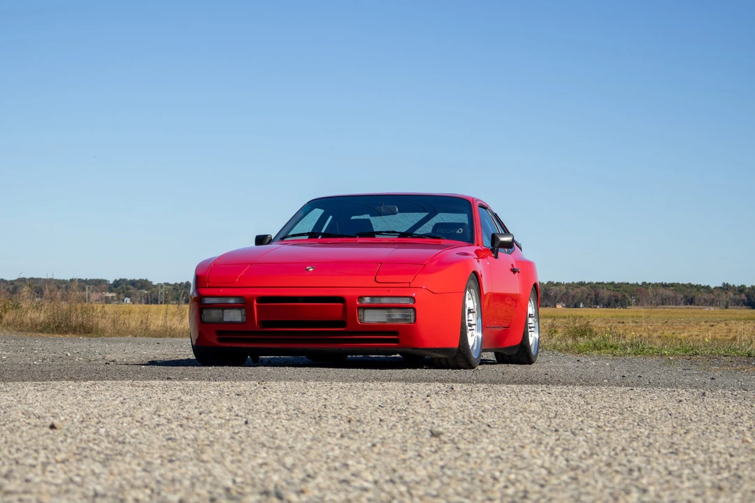1986 Porsche 944 Turbo - Image 2 of 31