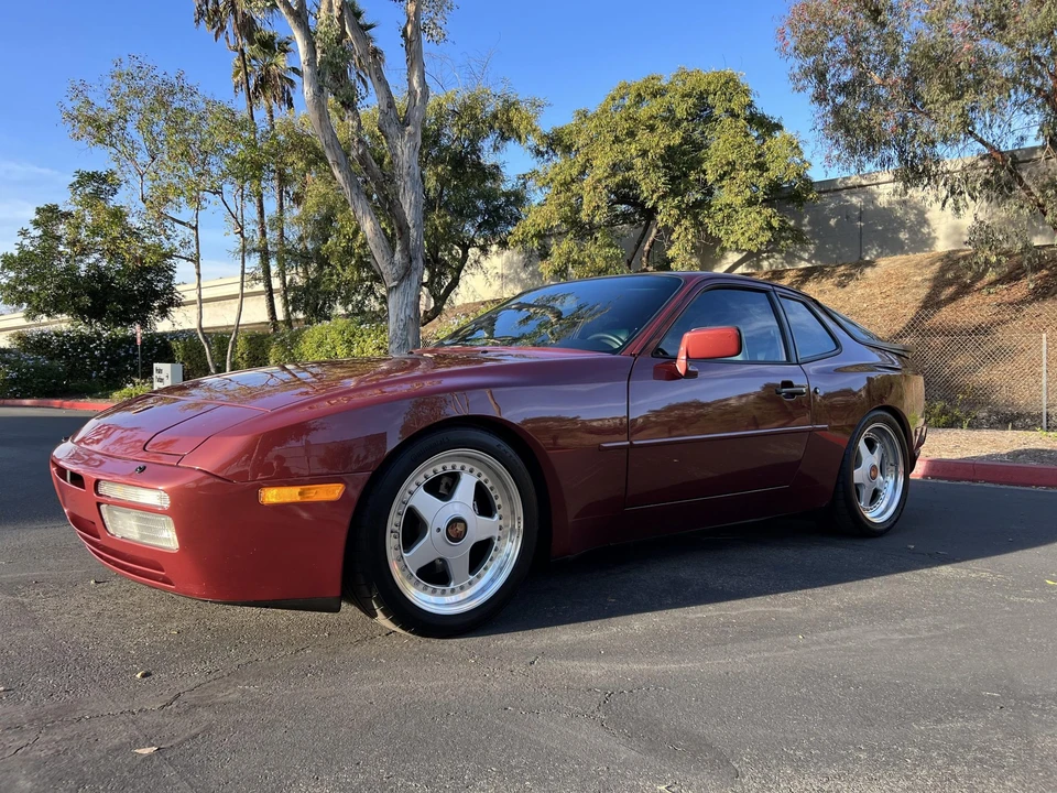 1986 Porsche 944 Turbo - Image 30 of 31