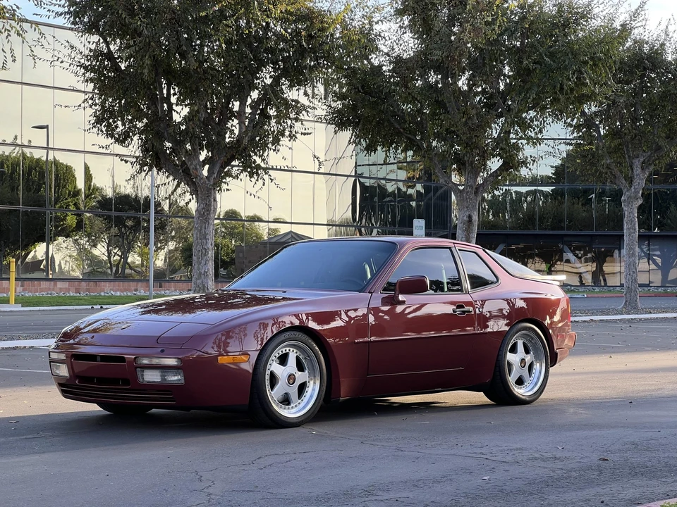 1986 Porsche 944 Turbo - Image 25 of 31