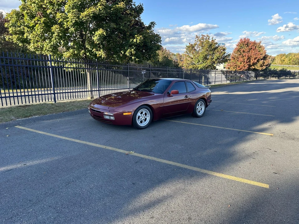 1986 Porsche 944 Turbo - Image 14 of 31