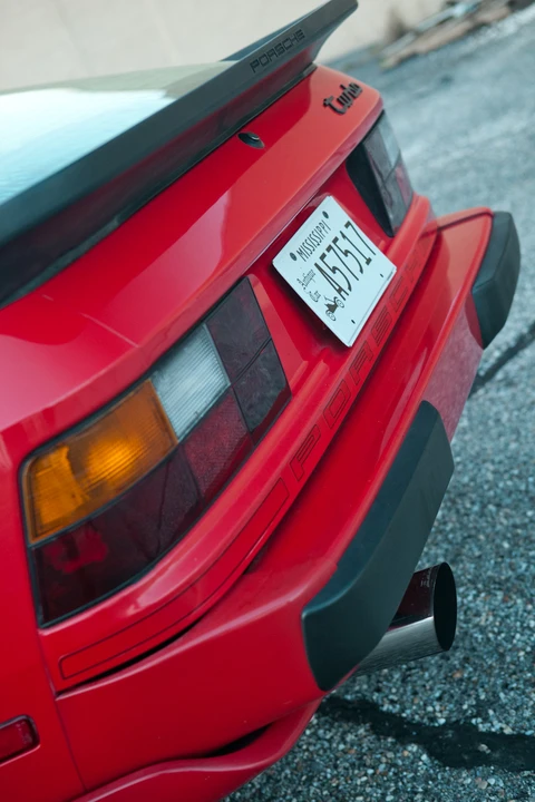 1986 Porsche 944 Turbo - Image 24 of 31