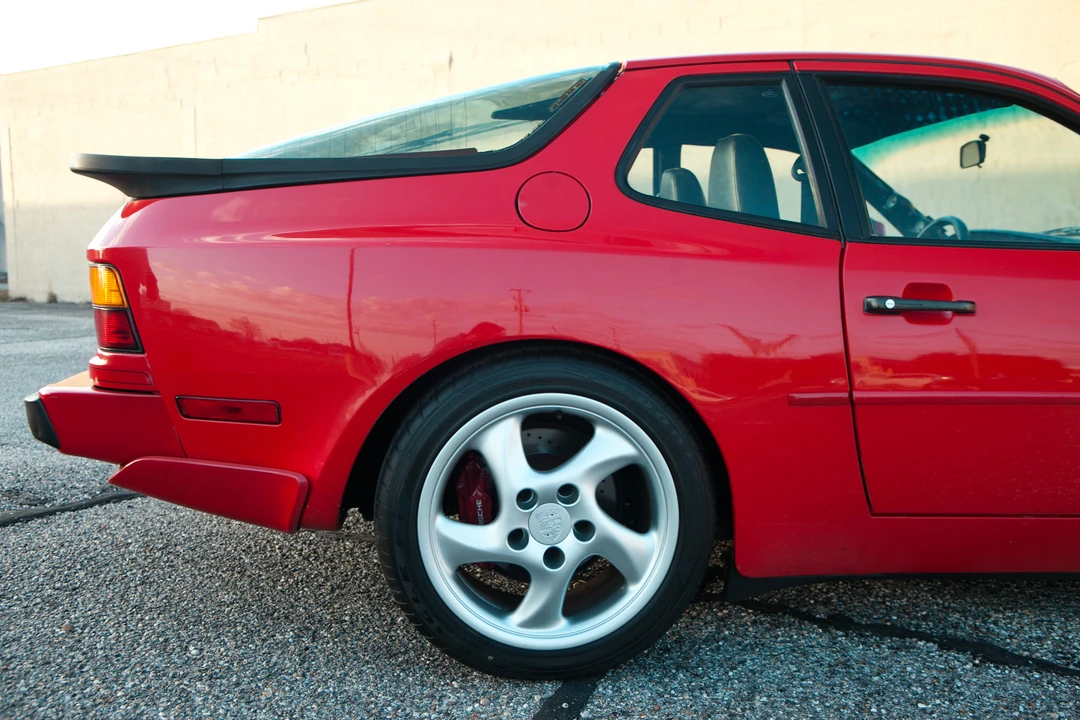 1986 Porsche 944 Turbo - Image 28 of 31