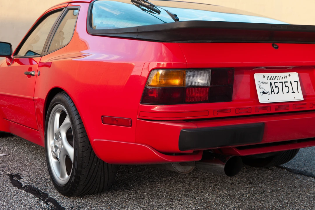 1986 Porsche 944 Turbo - Image 23 of 31