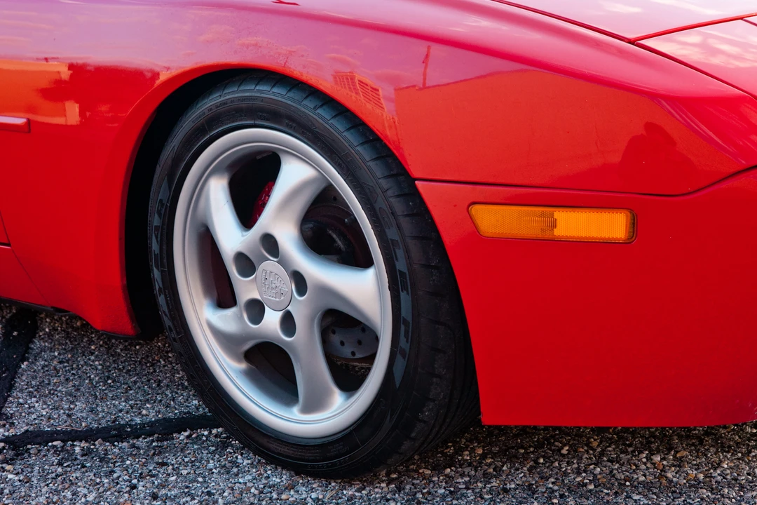 1986 Porsche 944 Turbo - Image 14 of 31
