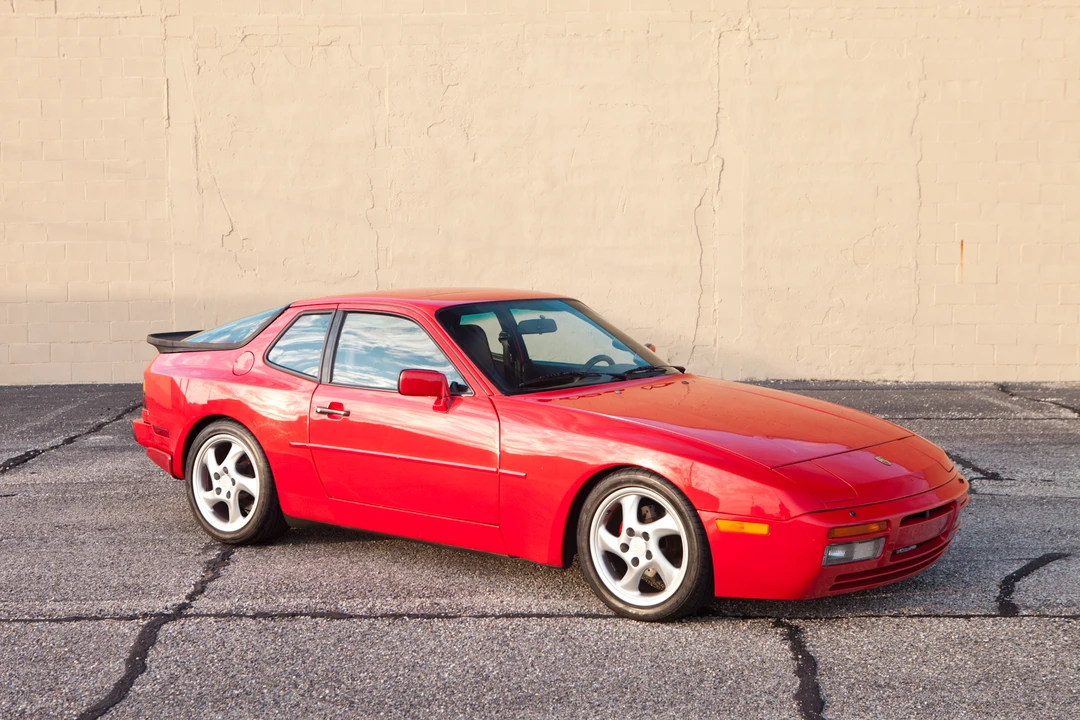 1986 Porsche 944 Turbo - Image 10 of 31