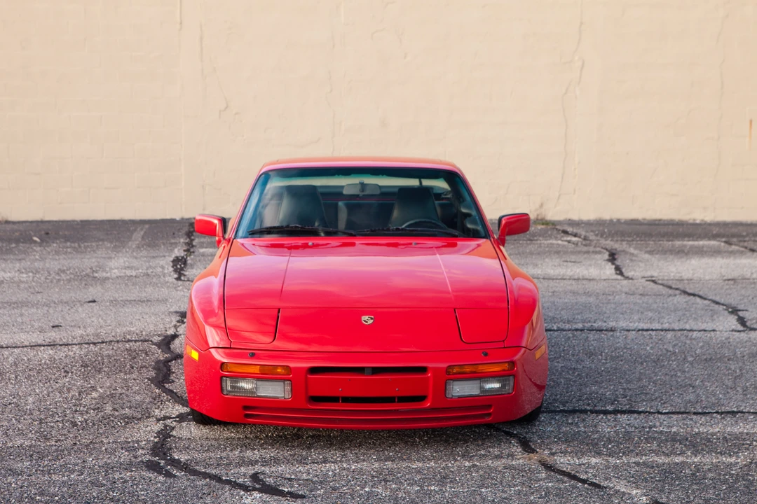 1986 Porsche 944 Turbo - Image 12 of 31