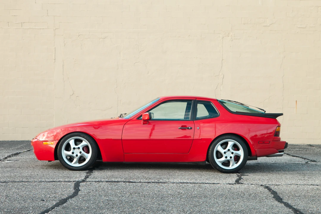 1986 Porsche 944 Turbo - Image 5 of 31