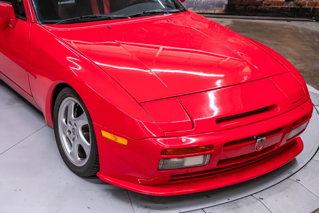 1986 Porsche 944 Turbo - Image 9 of 31