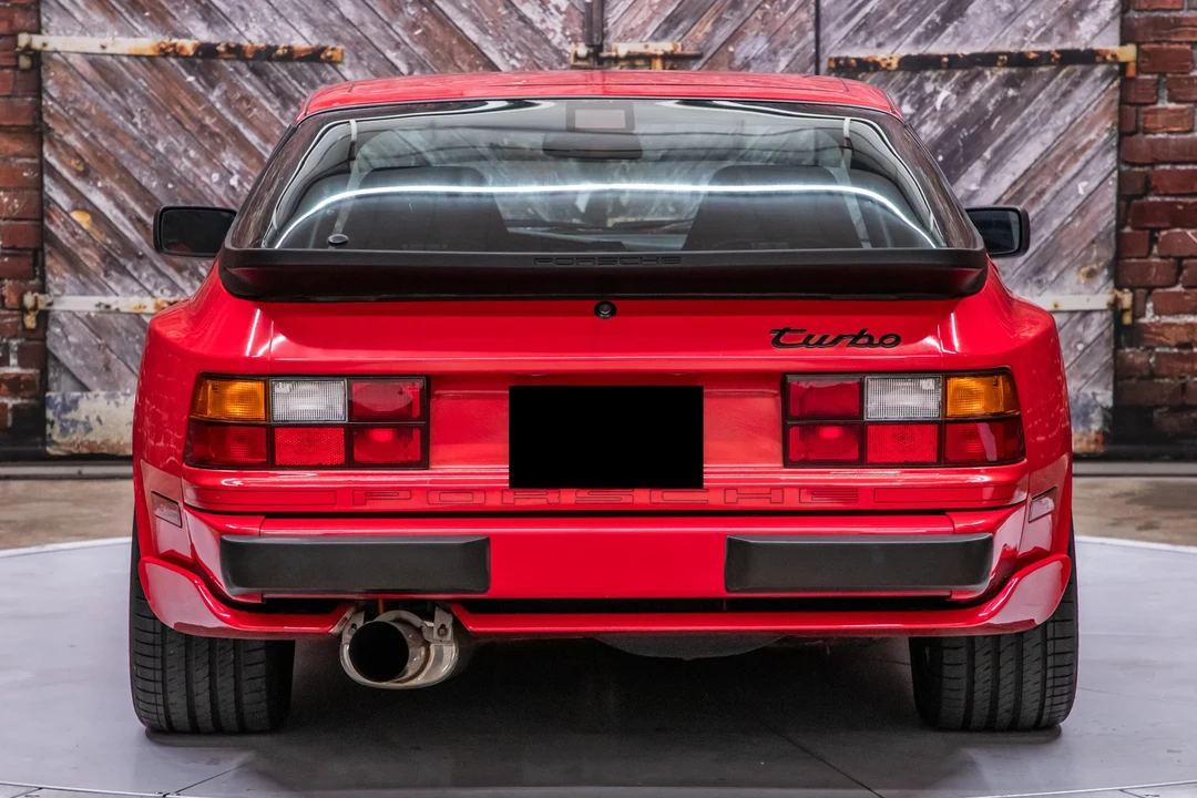 1986 Porsche 944 Turbo - Image 4 of 31