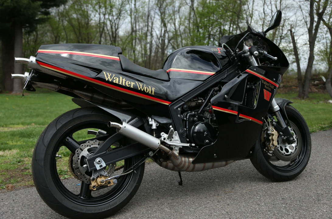 1986 Suzuki RG - Image 13 of 31