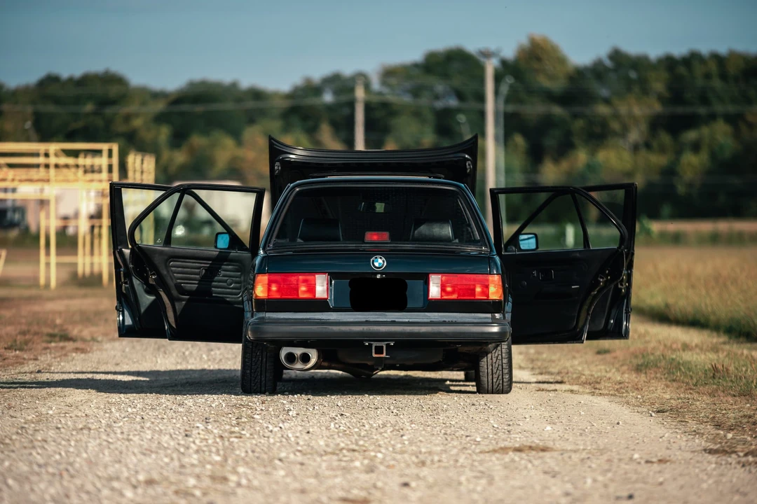 1987 BMW E30 3 Series - Image 15 of 31