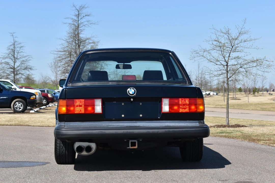 1987 BMW E30 3 Series - Image 8 of 31