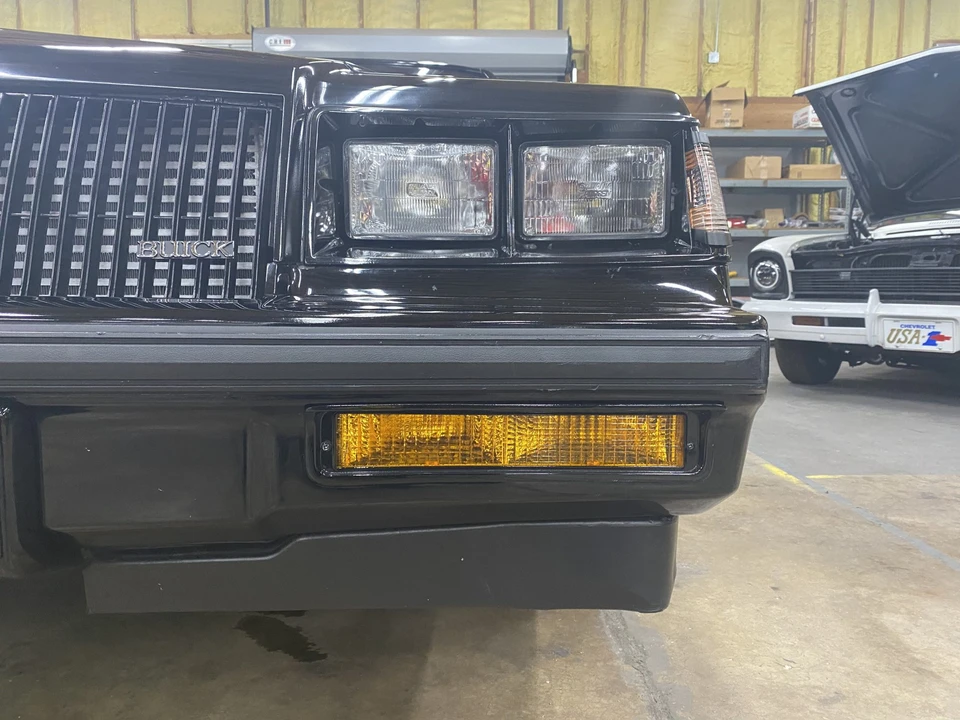 1987 Buick Grand National - Image 28 of 31