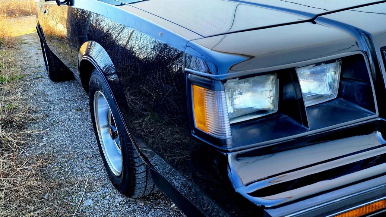 1987 Buick Grand National - Image 10 of 31
