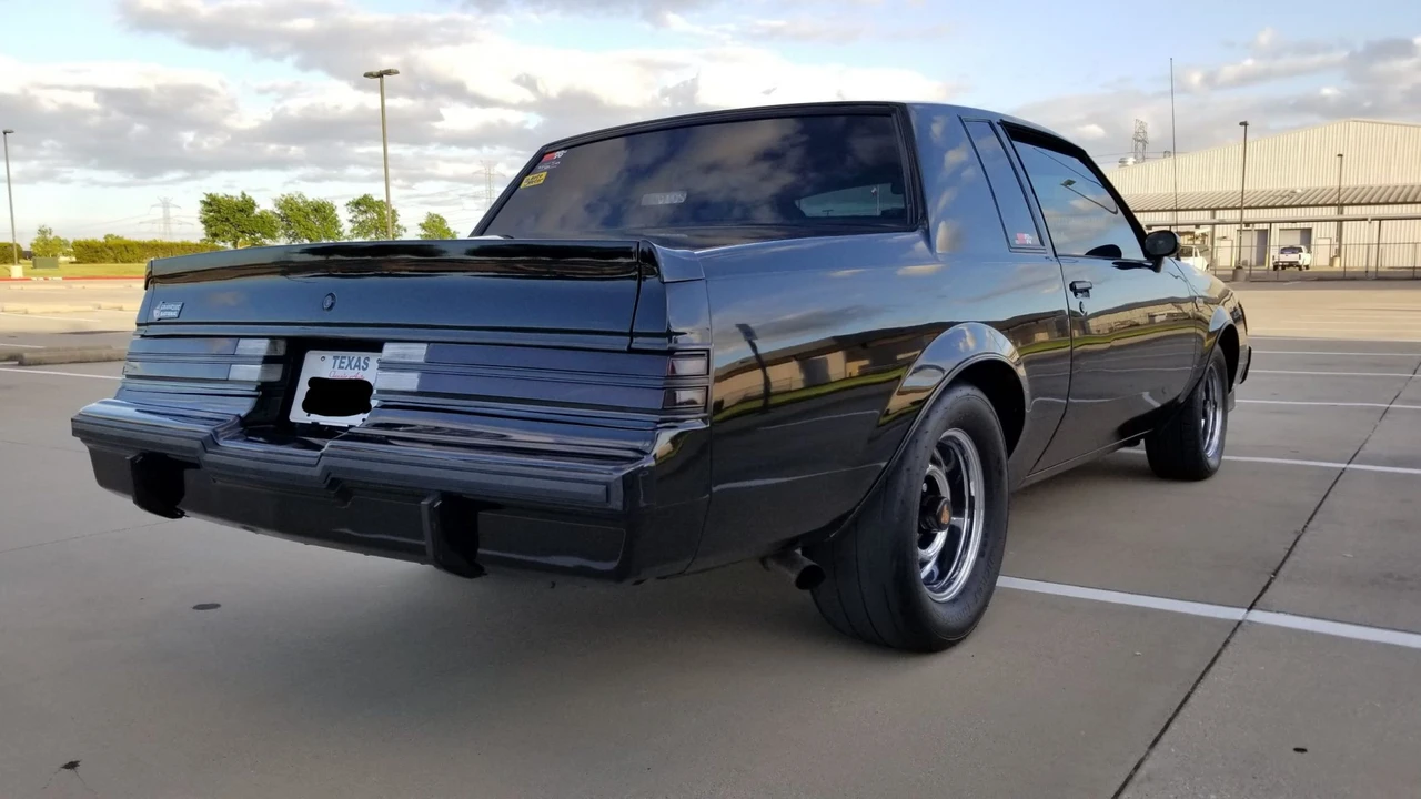 1987 Buick Grand National - Image 29 of 31