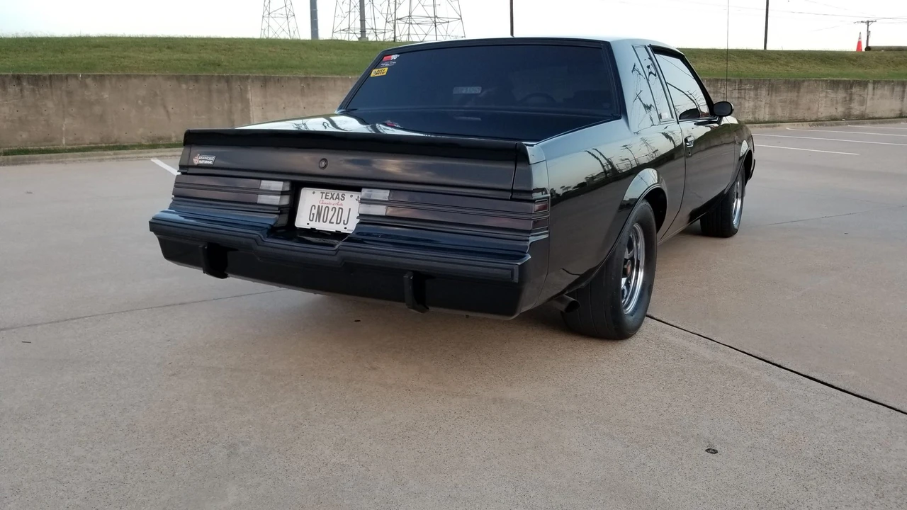 1987 Buick Grand National - Image 25 of 31