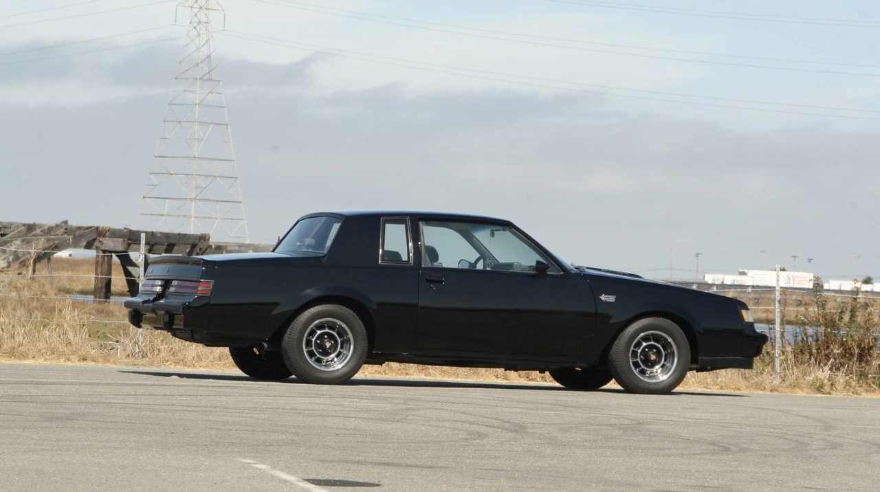 1987 Buick Grand National - Image 17 of 31