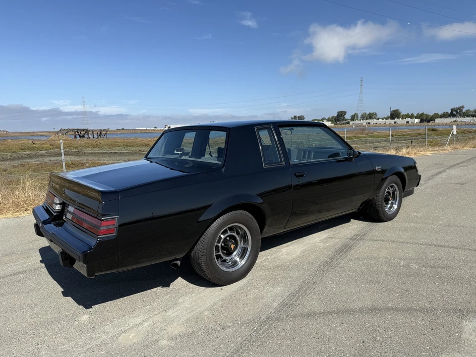 1987 Buick Grand National - Image 20 of 31