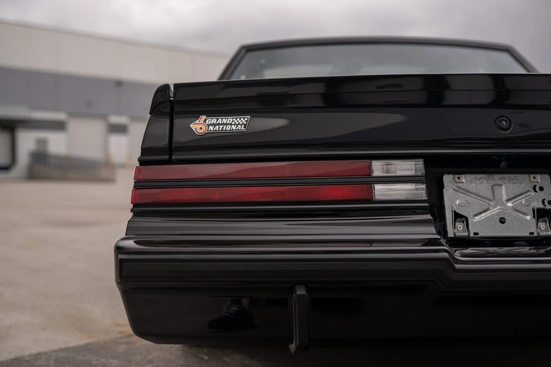 1987 Buick Grand National - Image 25 of 31