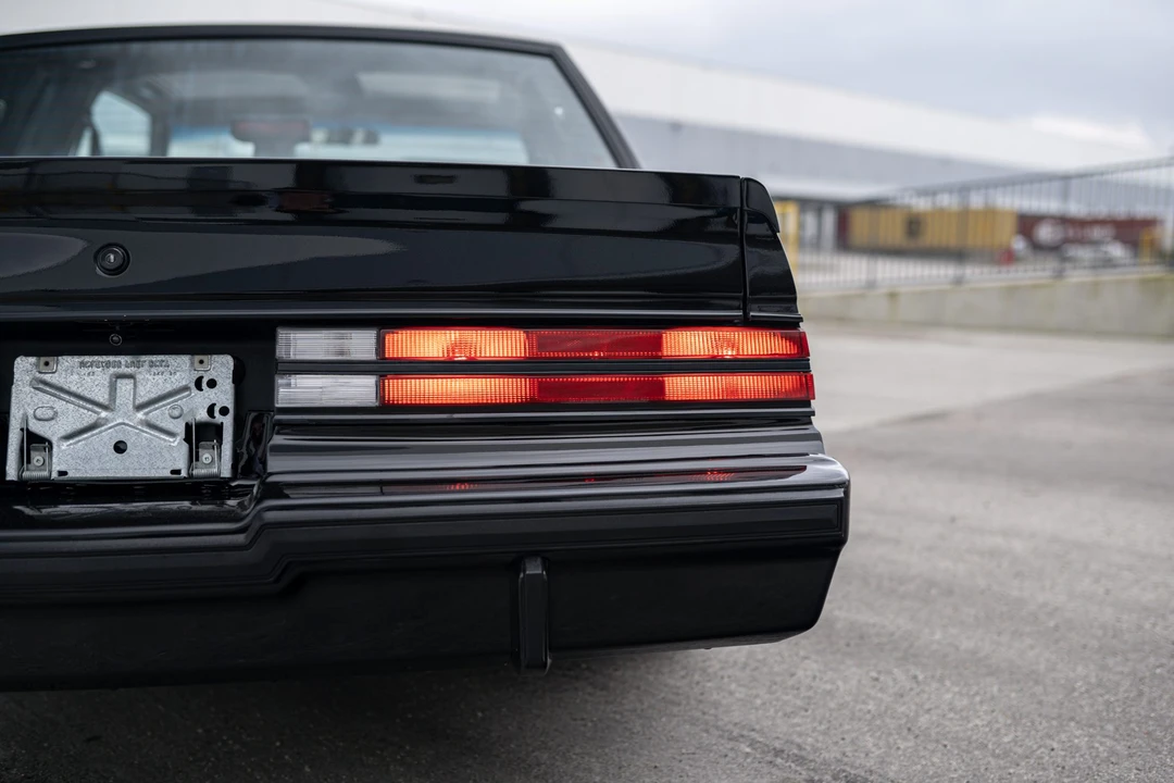 1987 Buick Grand National - Image 27 of 31