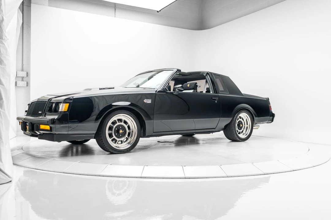 1987 Buick Grand National - Image 25 of 31