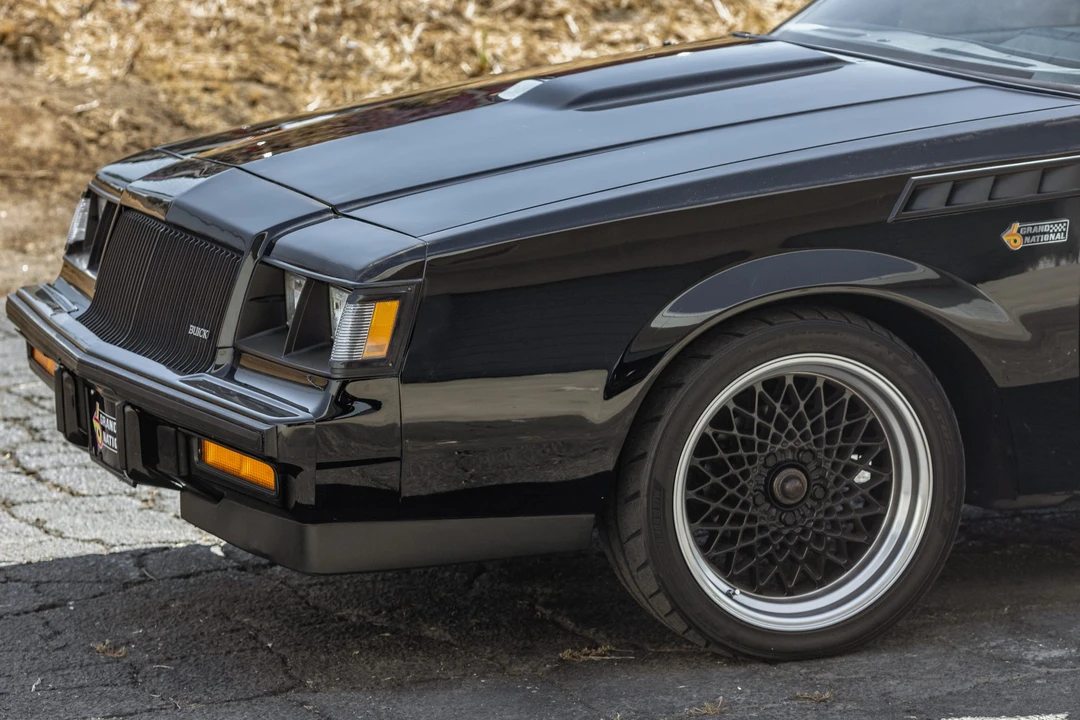 1987 Buick Grand National - Image 29 of 31