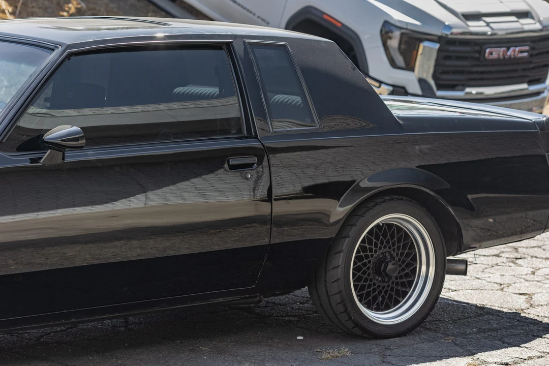 1987 Buick Grand National - Image 27 of 31