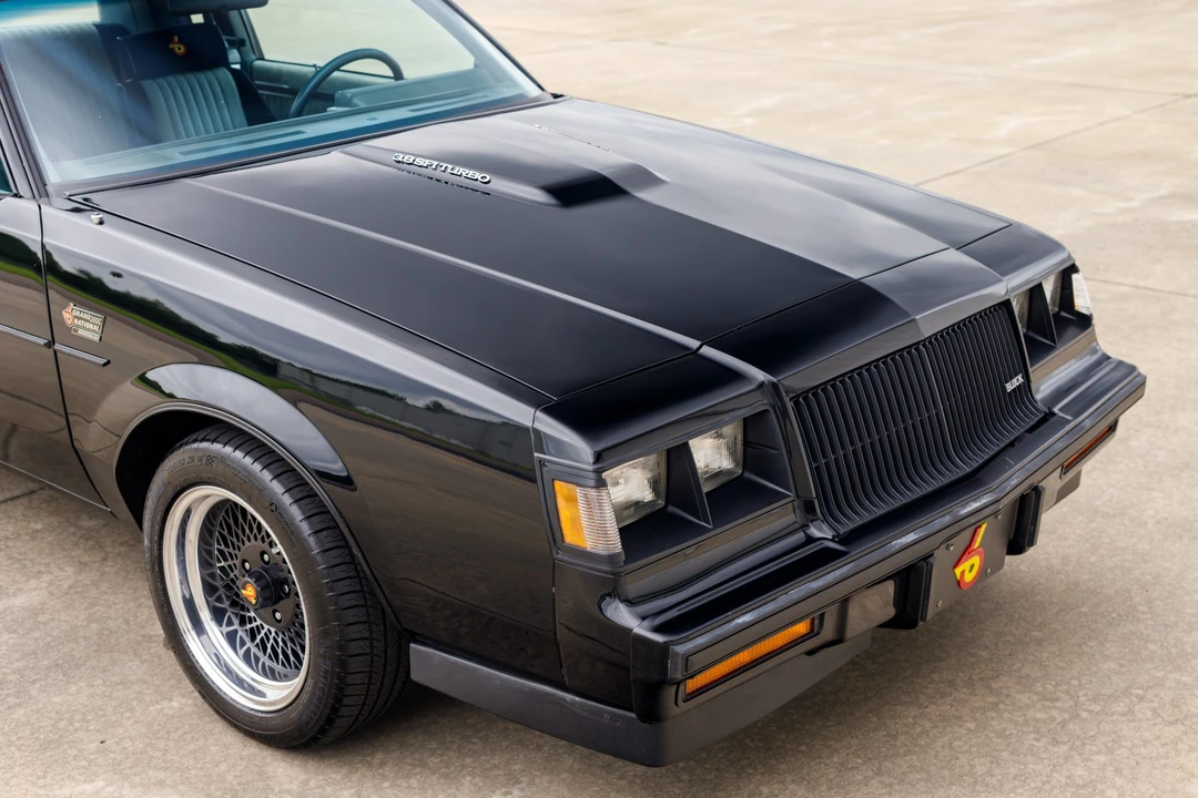 1987 Buick Grand National - Image 27 of 31
