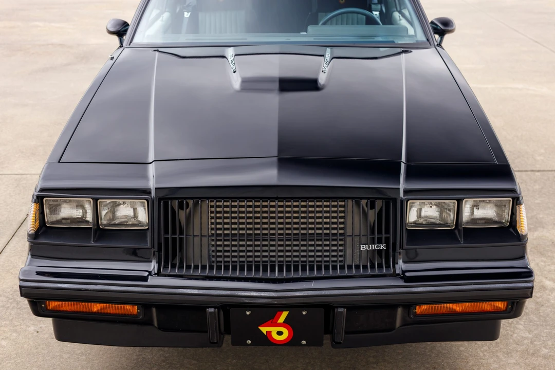 1987 Buick Grand National - Image 26 of 31