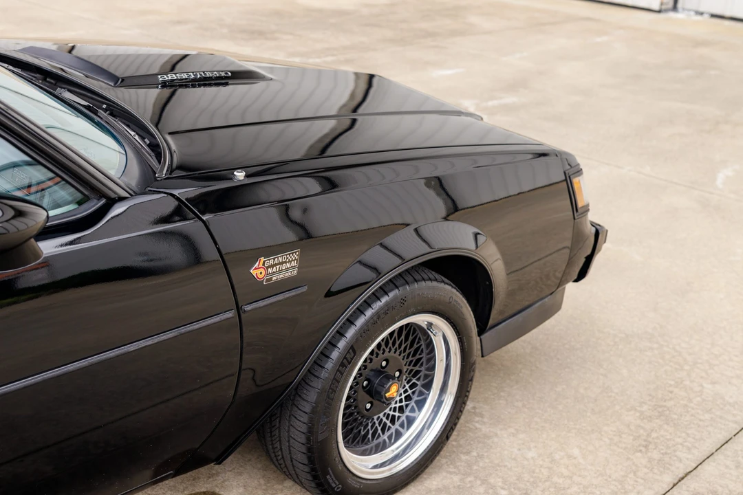 1987 Buick Grand National - Image 29 of 31