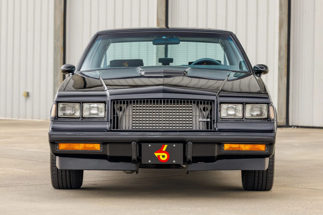 1987 Buick Grand National - Image 10 of 31