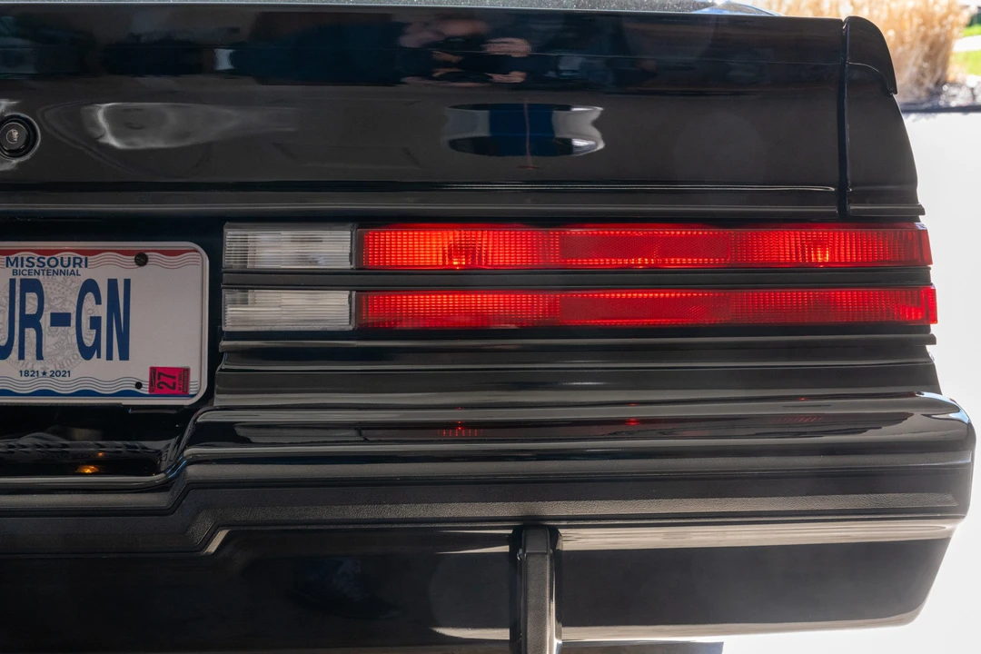 1987 Buick Grand National - Image 17 of 31