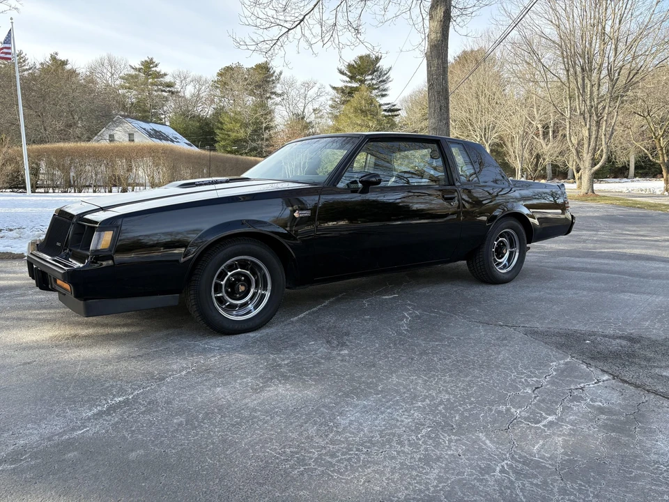 1987 Buick Grand National - Image 28 of 31