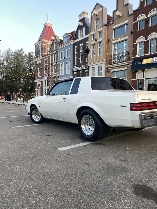 1987 Buick Regal - Image 25 of 31