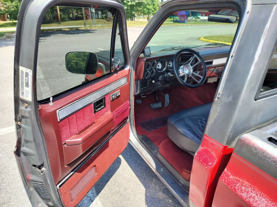 1987 Chevrolet C/K 3rd Gen - Image 20 of 31
