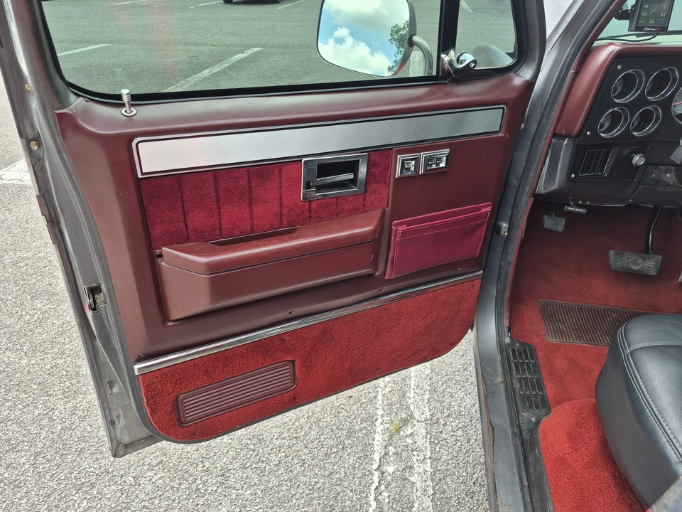 1987 Chevrolet C/K 3rd Gen - Image 21 of 31