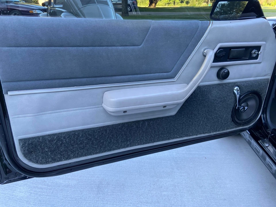1987 Dodge Shelby GLH-S - Image 27 of 31