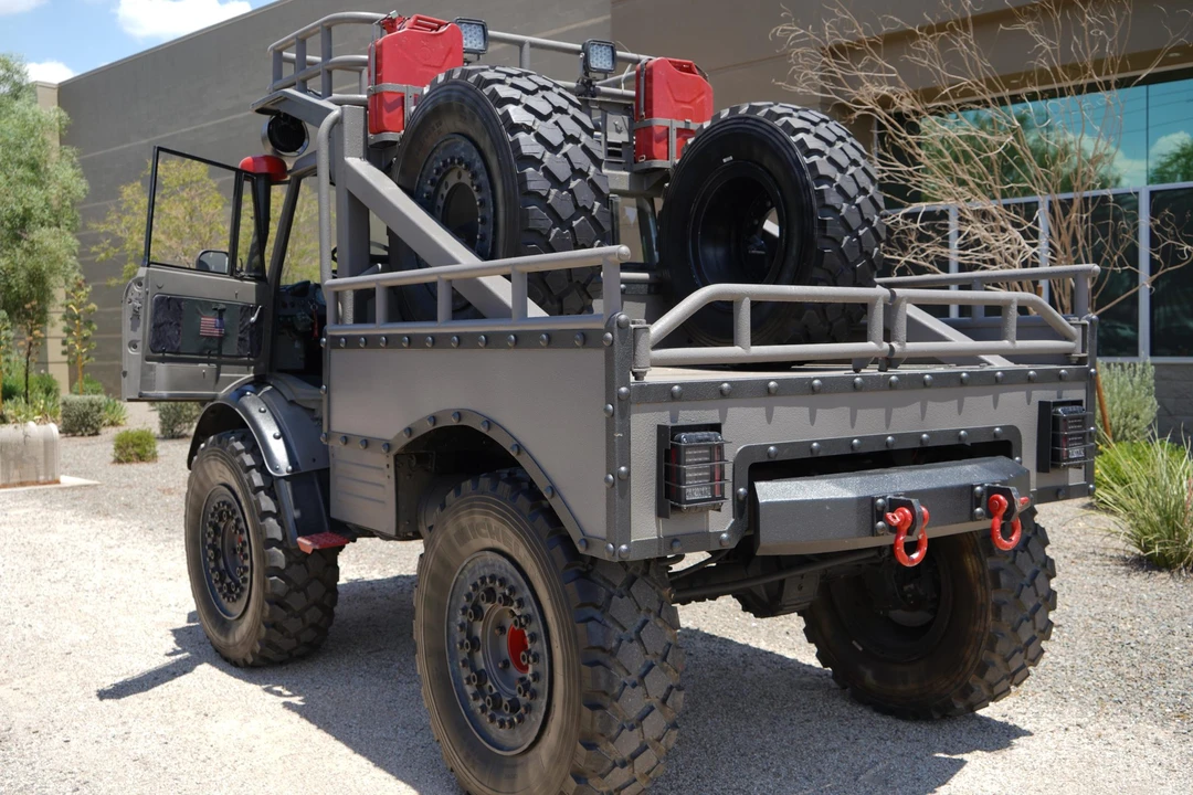 1987 Mercedes-Benz Unimog - Image 25 of 31