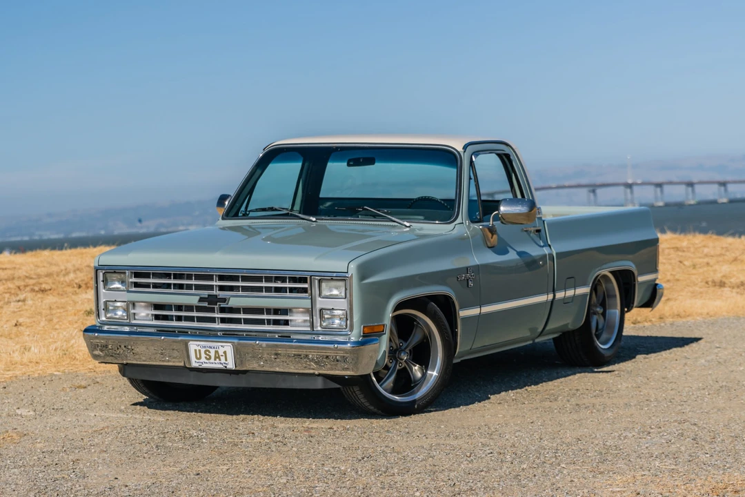 1987 GMC C/K 3rd Gen - Image 2 of 31