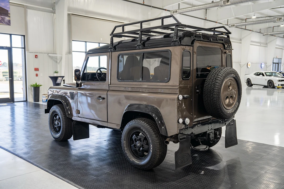 1987 Land Rover Defender 90 - Image 8 of 31