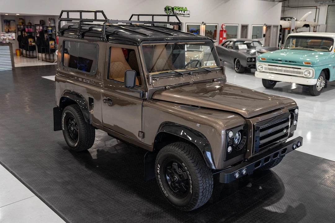 1987 Land Rover Defender 90 - Image 2 of 31