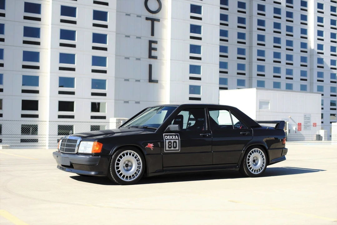 1987 Mercedes-Benz 190E 2.3-16 & 2.5-16 - Image 6 of 31