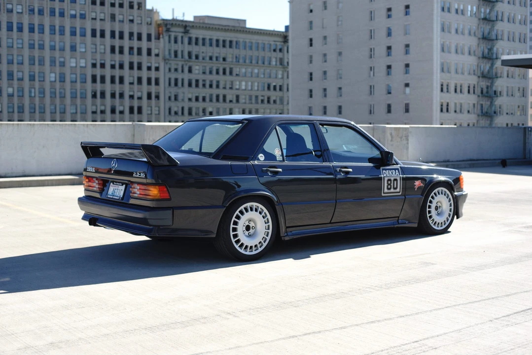 1987 Mercedes-Benz 190E 2.3-16 & 2.5-16 - Image 11 of 31