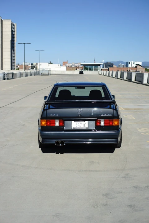 1987 Mercedes-Benz 190E 2.3-16 & 2.5-16 - Image 9 of 31